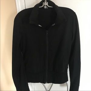 Lululemon Da Bomb Jacket EUC. Size 6